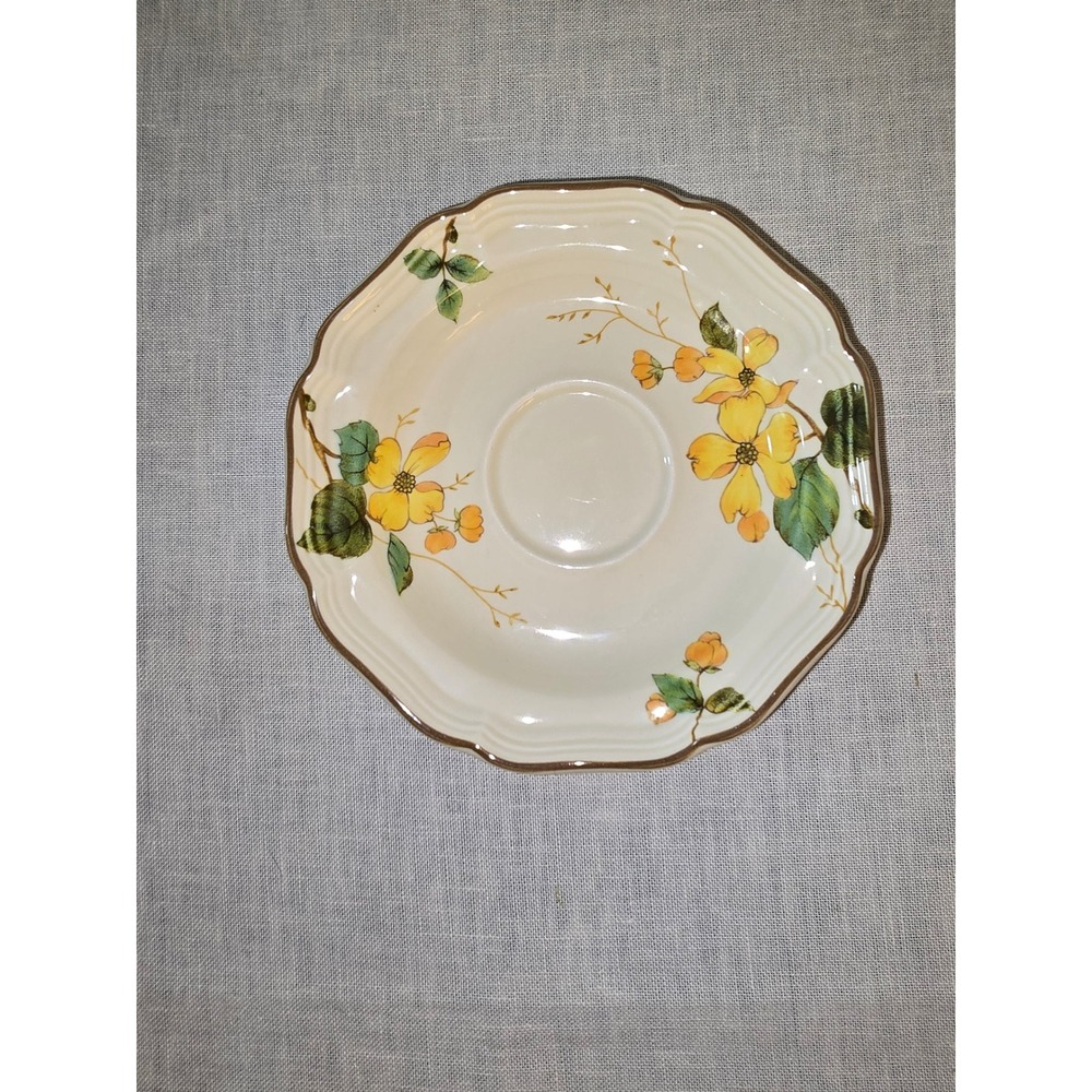 Mikasa Heritage Goldwood F2001 Floral Saucer Plate 6.25in Excellent
